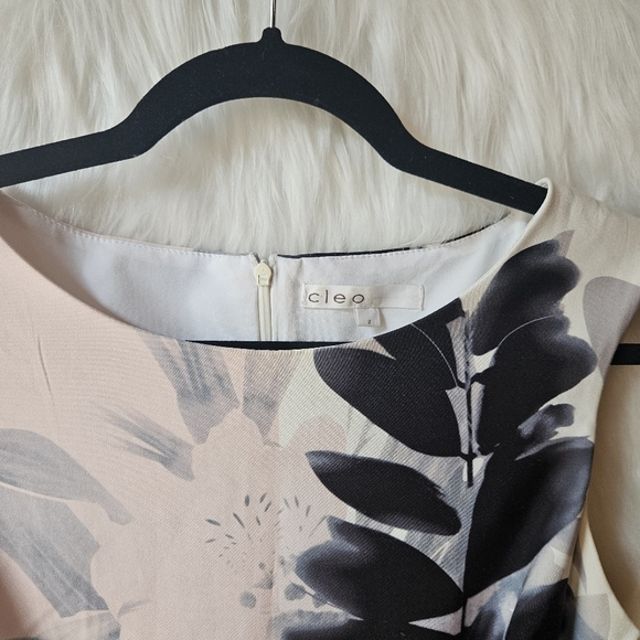 Cleo Sunset Lilies Classic Sheath Mini Dress - Picture 5 of 7